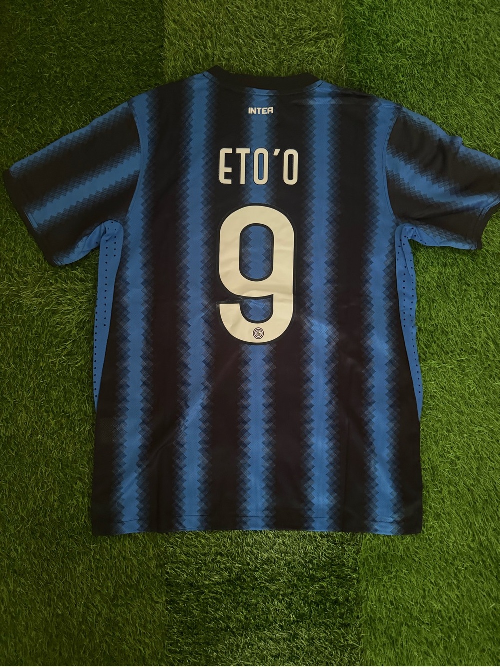 ETO’O inter Milan retro jersey